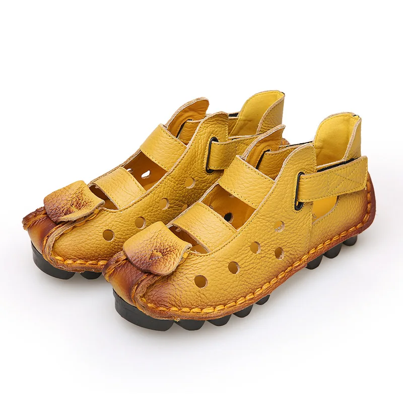 Women Sandals 2025 Summer Soft Bottom Flat Genuine Leather Personality Leisure Retro Handmade