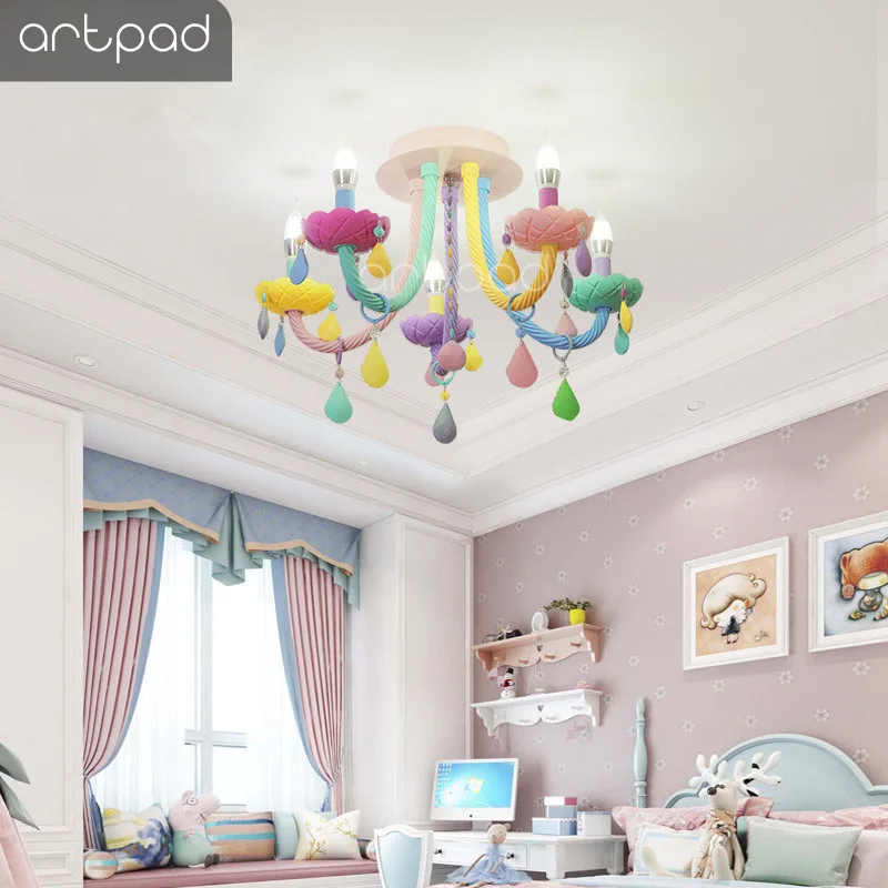 Люстры в детскую спальню. Люстра для детской девочке. Люстра для девочки в спальню. Детский комната люстра. Люстра rainbow bubble flin.