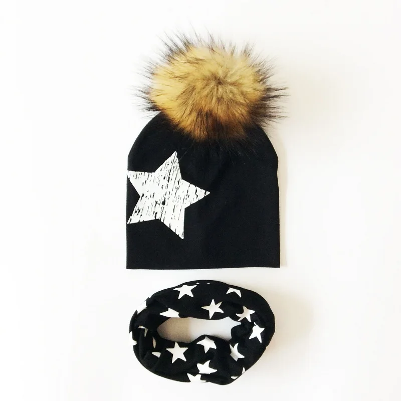 Детская шапка с принтом со звездой, хлопковый шарф с помпонами из искусственного меха енота для мальчиков, осенне-зимние шапки для девочек, все для детских аксессуаров