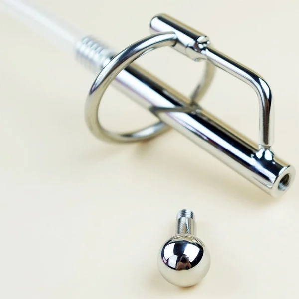 5846c5182664e24f3bd80f4d-11-large