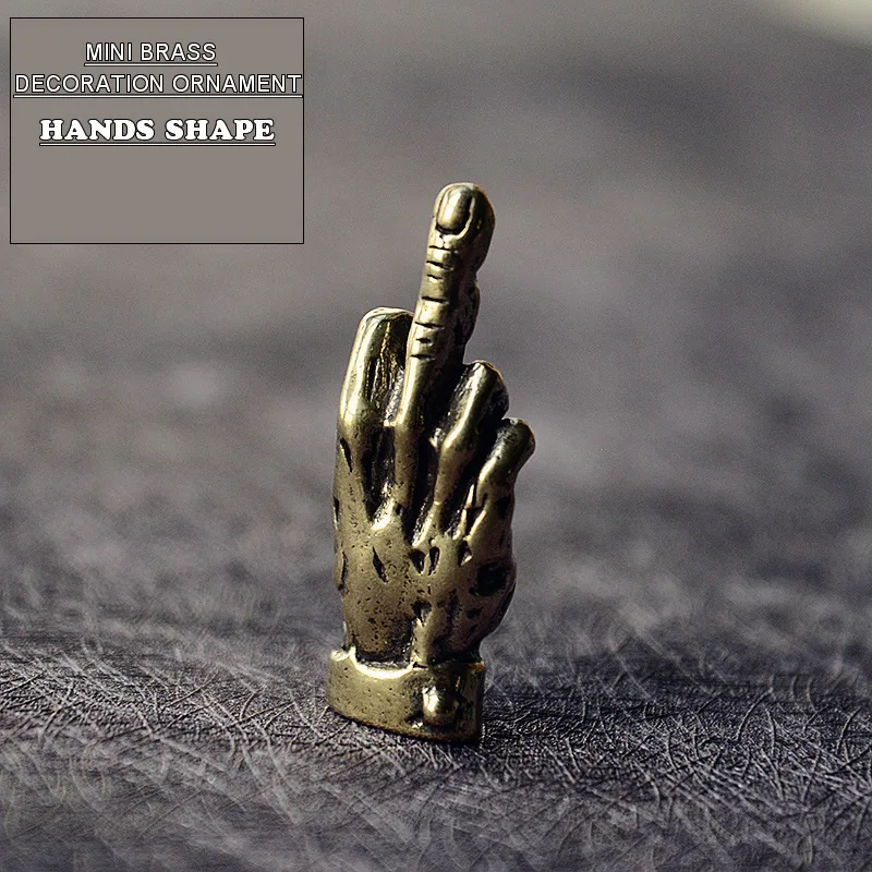 Mini Brass Hands Finger Up Statue Portable Punk Style Decoration Ornament Sculpture Home Office Desk Ornament Funny Toy Gift