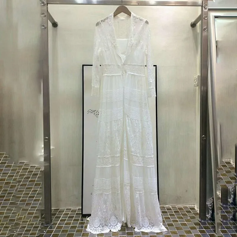 TWOTWINSTYLE элегантное женское платье с вышивкой, v-образный вырез, на запястье, рукав, высокая талия, перспектива, тонкий разрез, макси платья, женская мода - Цвет: white