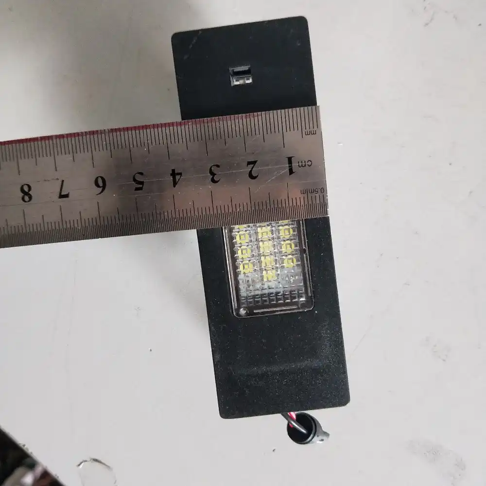 bmw 1 series number plate light bulb