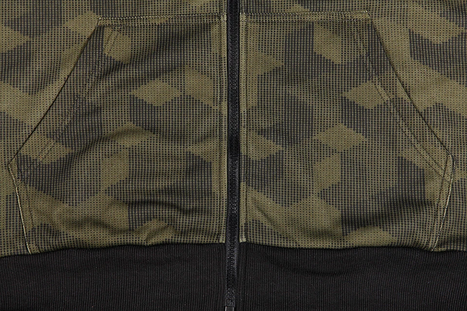 960 (2)