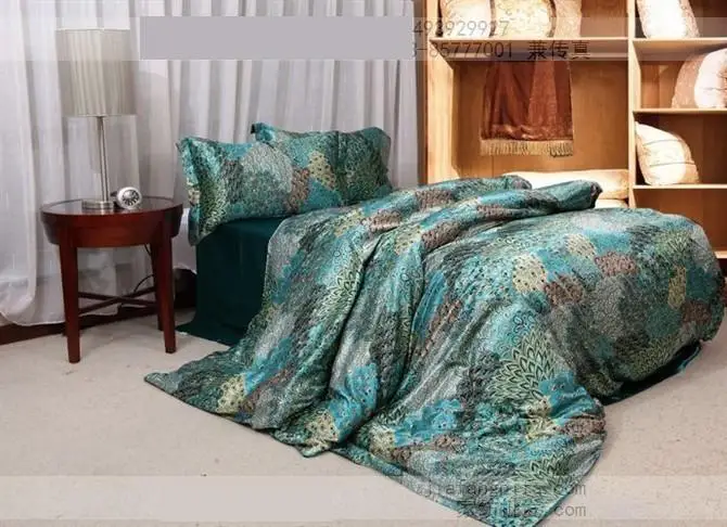 Blue peacock feather print silk bedding set satin sheets