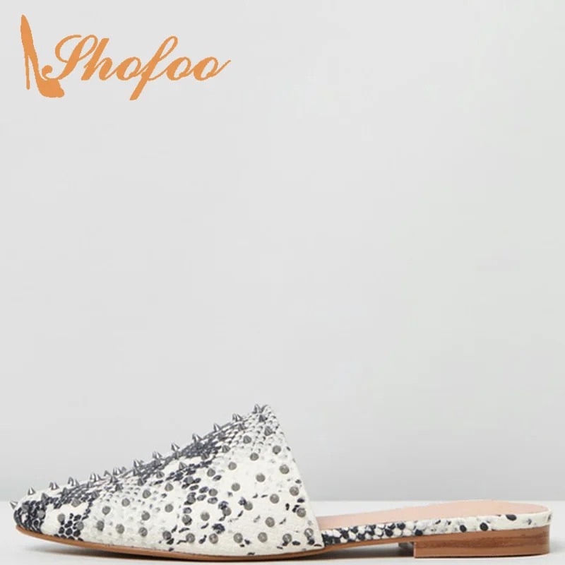 

Snake Print Black Rivets Pointed Toe Flat Slippers Woman Large Size 32 36 Female Ladies Outside Slides Shoes Beach Holidays 2021