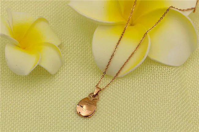 316L-Stainless-Steel-Gold-Plated-Lucky-Cat-Pendant-Necklace-Link-Chain-Necklace-Fashion-Jewelry-For-Women (3)