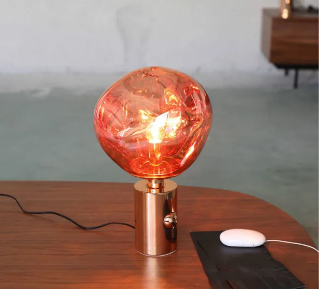 Nordic гостиная прикроватная настольная лампа Модель кабинет нерегулярные форма покрытие Лава декоративные огни