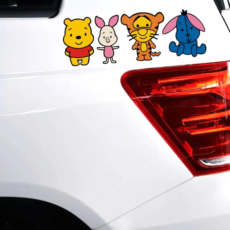 

Car Sticker Winnie Bear Play Together with his Friends Cartoon Lovely Styling Car Accessories Car Head Decal