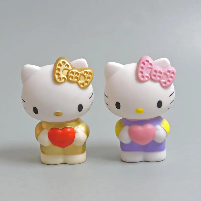 

1PC Hot sale LOVE Hello Kitty Action Figure Toys Cartoon KT Cat Model Ornament Collection Toy for Kids Gift