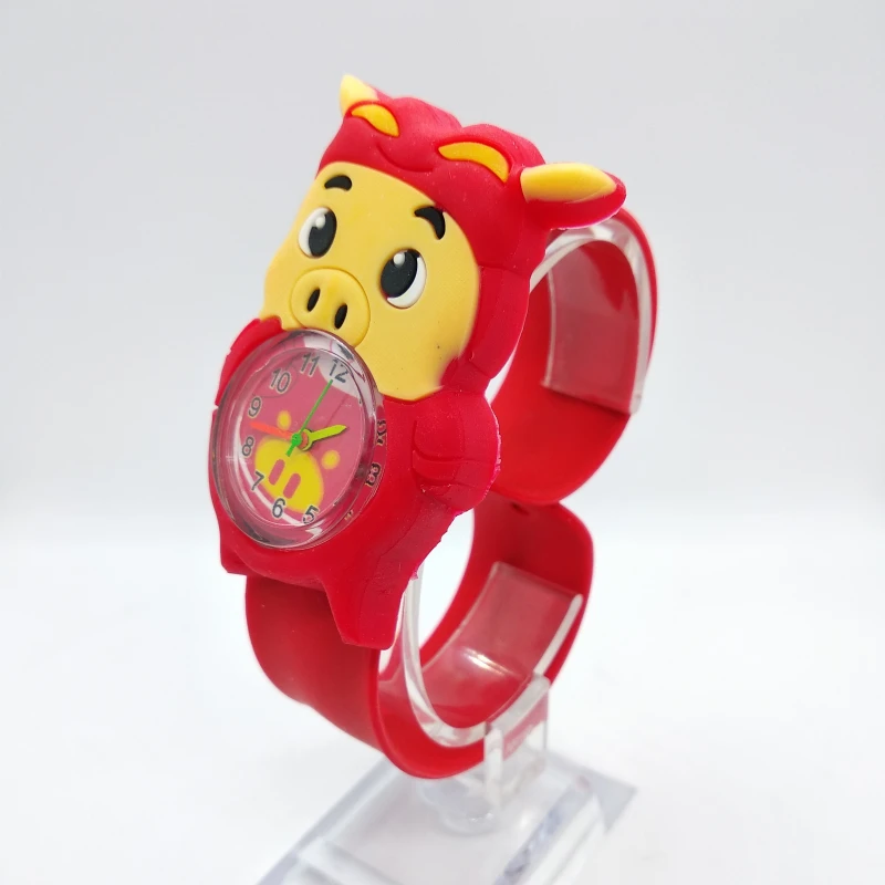

6 styles Cartoon pig tiger Kids Watches Fashion Ladybug Children Watch for kid Boys Girl baby clock Students Sports Wristwatches