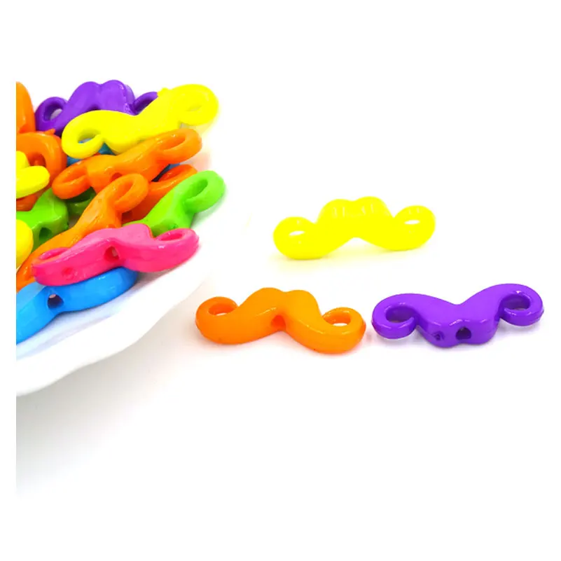 AGB66-Mustache