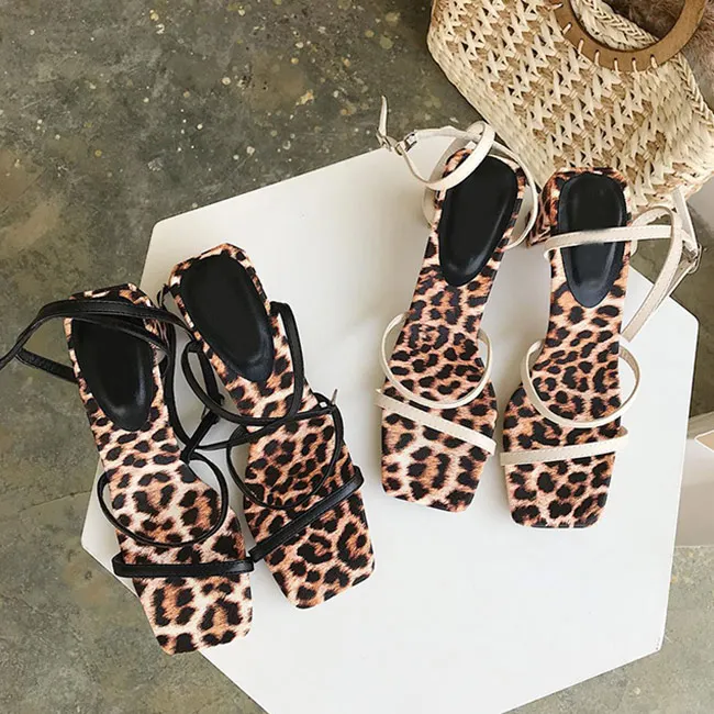 10796194744_365463394