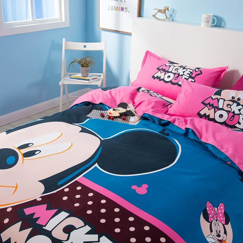 disney blanket (2)
