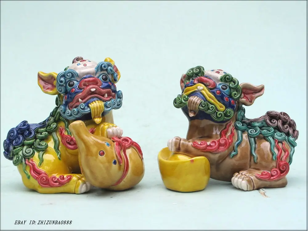 

Taiwan Beautiful Porcelain & Pottery Yuan bao Hu Lu FOO DOG Lion PAIR Statue