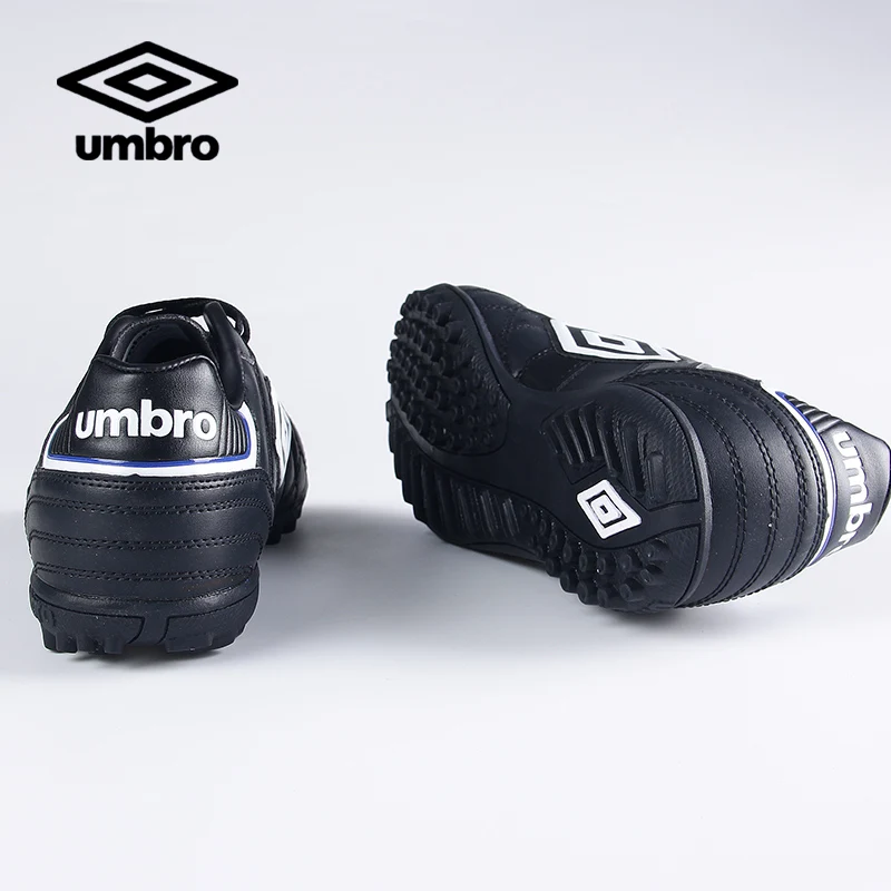 umbro indoor soccer boots