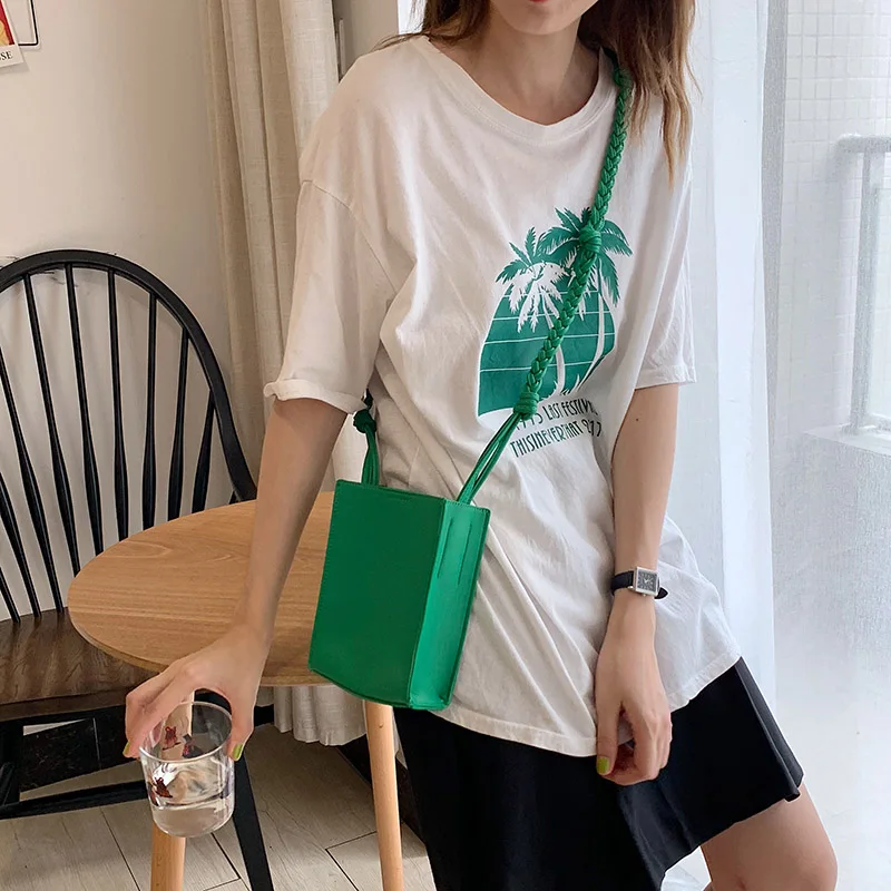 1 (30)