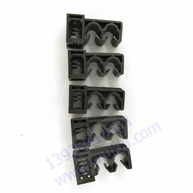car Chassis card slot Fixed base Brake pipe Clip plastic black buckle carrier auto fastener 5PCS a lot