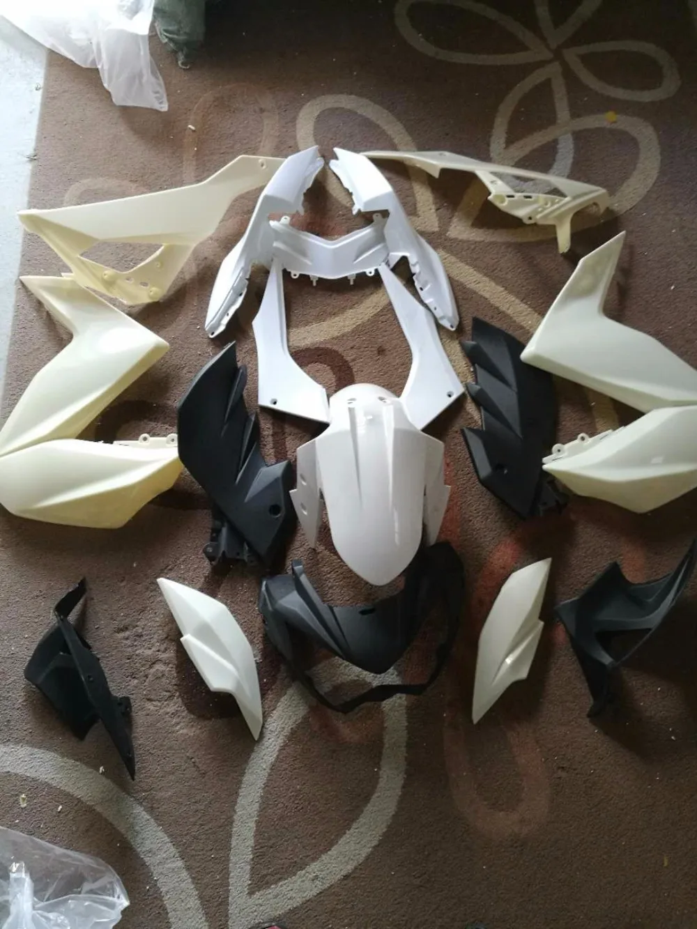 

Complete Motorcycle Full Fairings For Kawasaki Z300 Z250 Year 2014 - 2016 ABS Fairing Kit Bodywork Cowling unpainted