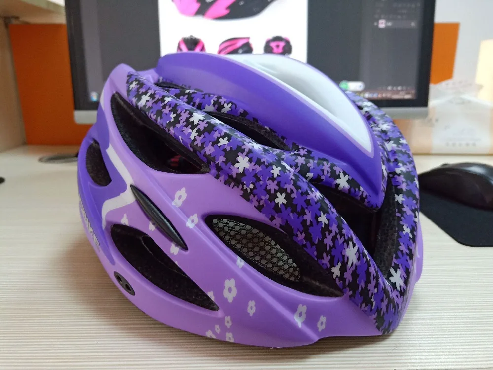 HOT Men Women Bicycle Helmets MTB Mountain Road Bike Helmet Integrally Molded Cycling Helmets Ski Helmet Capacete Da Bicicleta