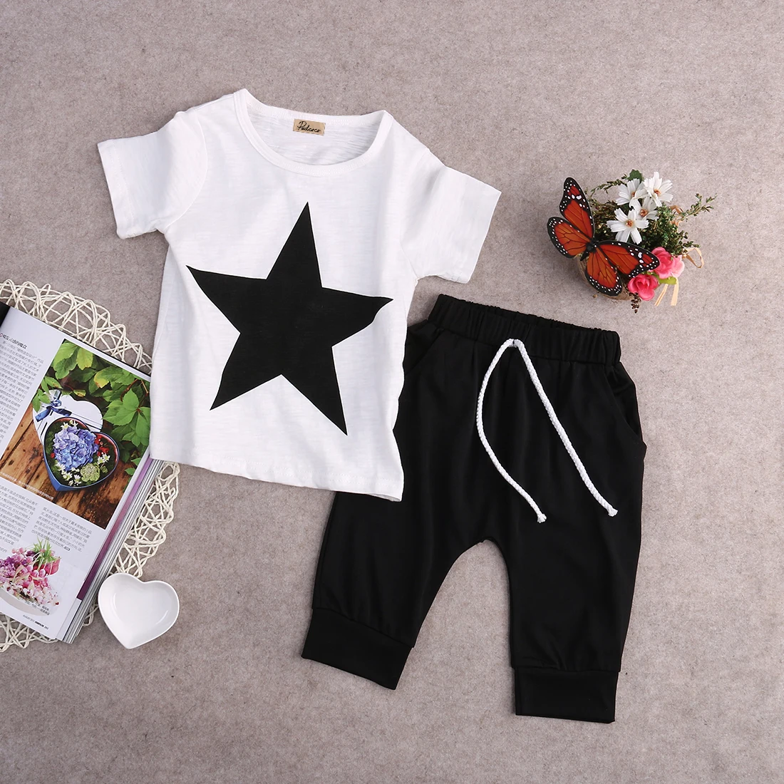 Летняя крутая одежда для маленьких мальчиков Повседневная футболка со звездами для маленьких мальчиков Топы+ штаны-шаровары комплект одежды из 2 предметов, одежда