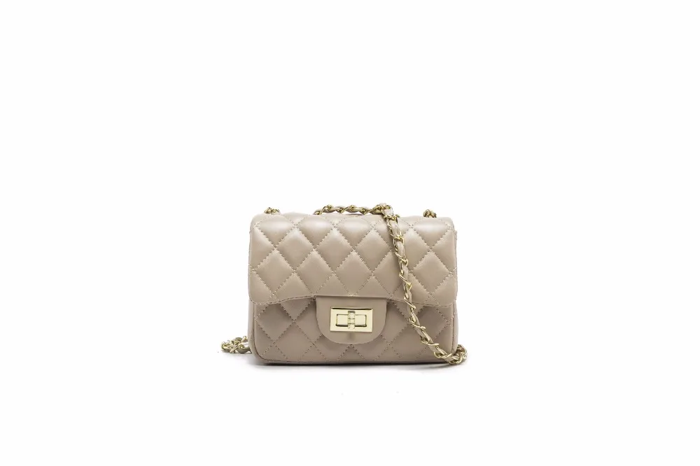 Mini chains bag small quilted flap messenger bag women classic luxury brand bags 2018 beige gold white pink red blue black white