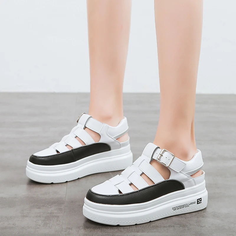 ها غراند جديد صنادل أرضية النساء الصيف حذاء مسطح امرأة زلة على الزواحف لينة أسفل السيدات عارضة أحذية مشي XWZ5990