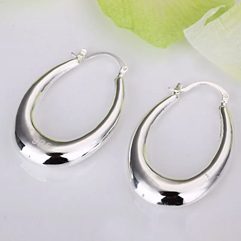 wholesale silver plated big letter U Hoop earrings,fashoin banana shape