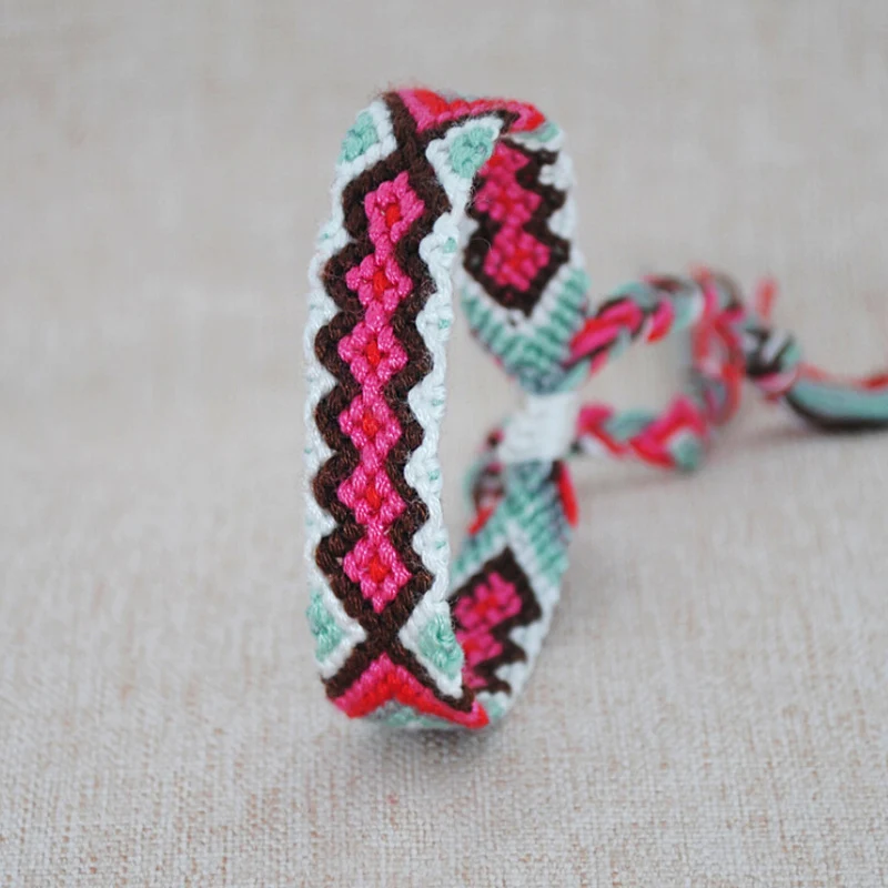 Этнические многоцветные плетеные браслеты ручной работы для женщин, богемные винтажные браслеты с хлопковой веревкой, летние ювелирные изделия