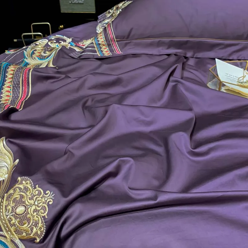 Премиум-класса с вышивкой Фиолетовый Комплект постельного белья в европейском стиле Королевский Египетский хлопок постельное белье сатин постельное белье набор queen King size 4/6 шт