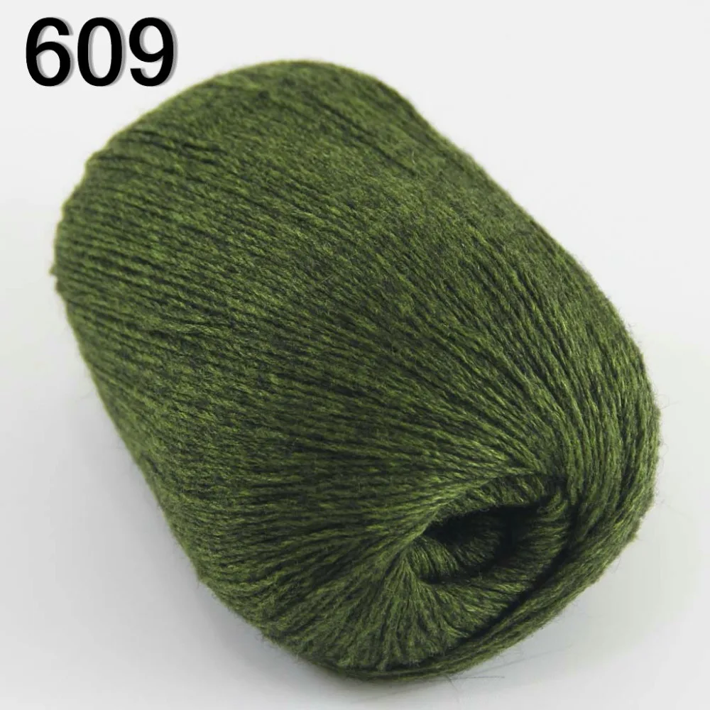High quality 100 pure cashmere luxury warm and soft hand knitting yarn