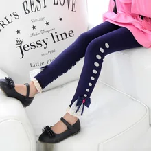 Детские штаны; Новое поступление; сезон осень-весна; эластичные хлопковые брюки для маленьких девочек; леггинсы для девочек; кружевные штаны в горошек с бантом и цветочным принтом