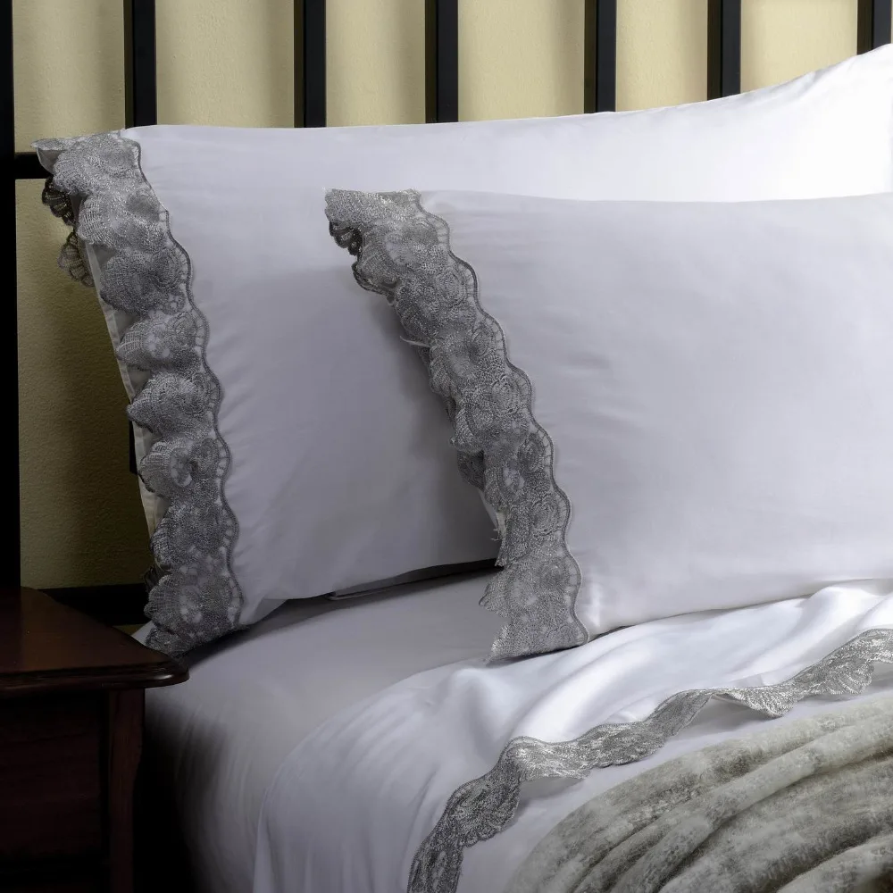 400Thead Count lace Royal sheet set including 1 flat sheet 1 fitted