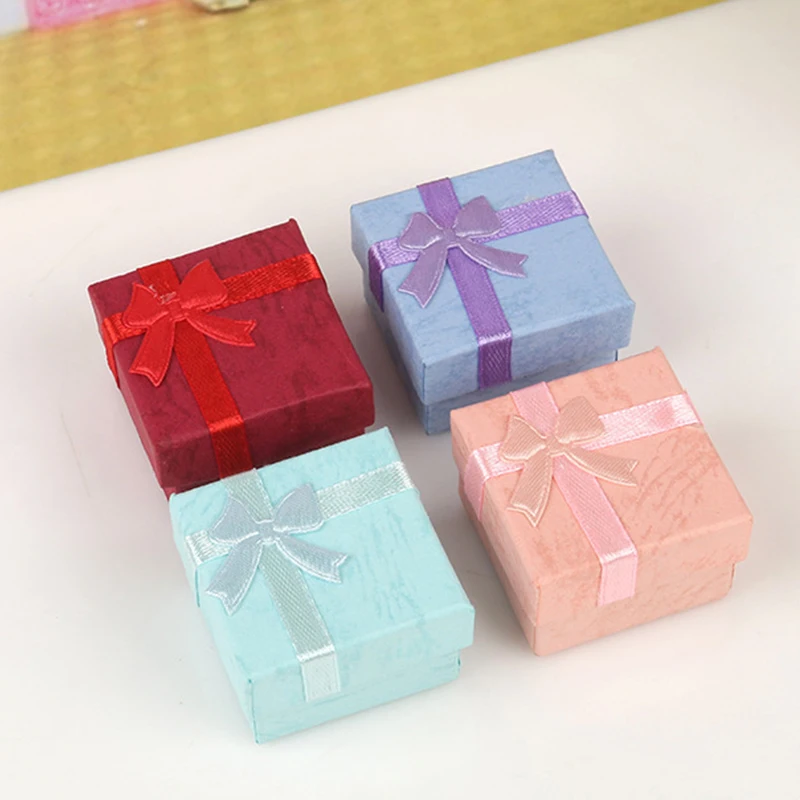 Недорогая шкатулка для ювелирных изделий подарочная с узлом ожерелья кольца и