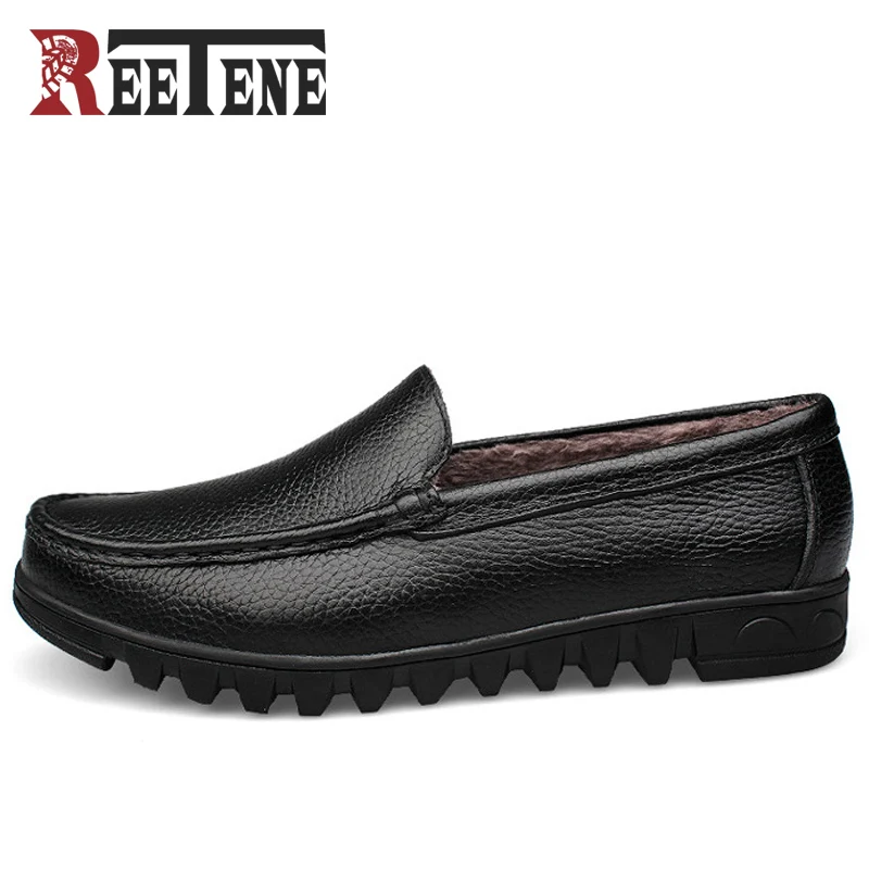 

REETENE Winter Men Loafers Moccasins Fashion Fur Loafer Men 2017 New Winter Plush Shoes Men Holgazanes De Hombres