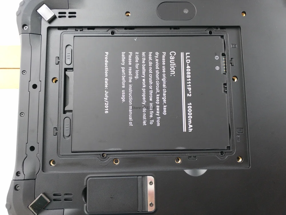 EM-I12 Rugged Tablet (36)