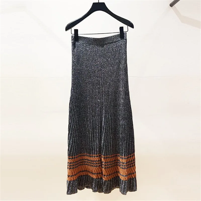 Brand fashion vrouwen high-end luxe herfst winter elegante luxe gebreide geplooide maxi lange rok Brand fashion vrouwen high-end luxe herfst winter elegante luxe gebreide geplooide maxi lange rok