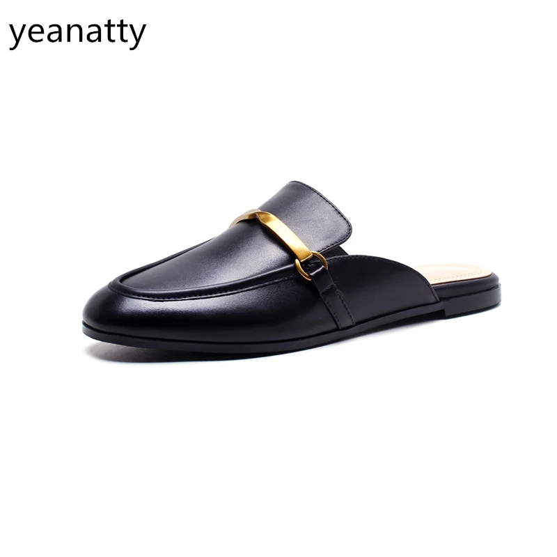 square low heel slides