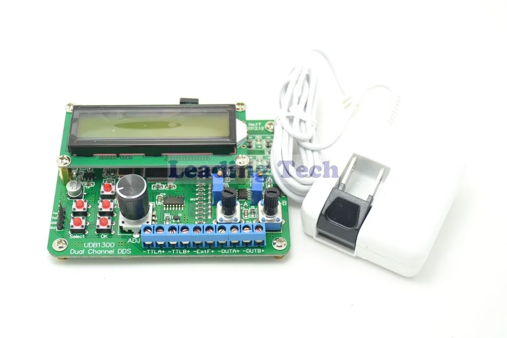 

UDB1302S Dual DDS Source TTL Signal Generator 60MHz Sweep Frequency Counter