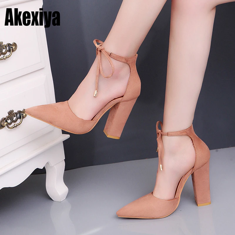 

2019 the new Summer Woman Shoes Sandals Lace Up Bow Pumps Pointed Toe Ladies Dress Shoes fashion Sexy Seven colors d900