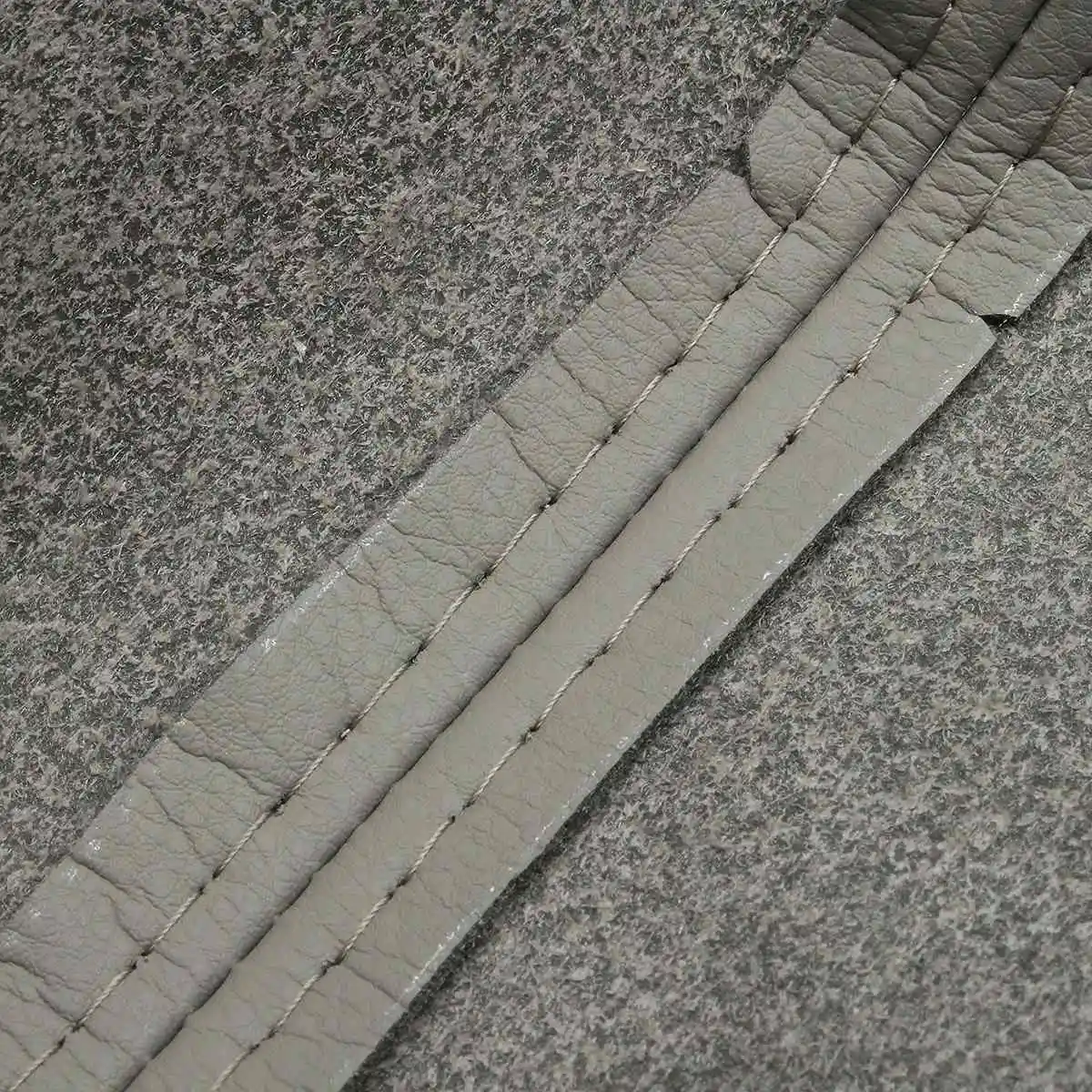 Gray Leather Car Center Console Armrest Cover Lid Pad for Volvo S80 1999-2006 Auto Car Replacement Interior Armrests Parts Gray Leather Car Center Console Armrest Cover Lid Pad for Volvo S80 1999-2006 Auto Car Replacement Interior Armrests Parts