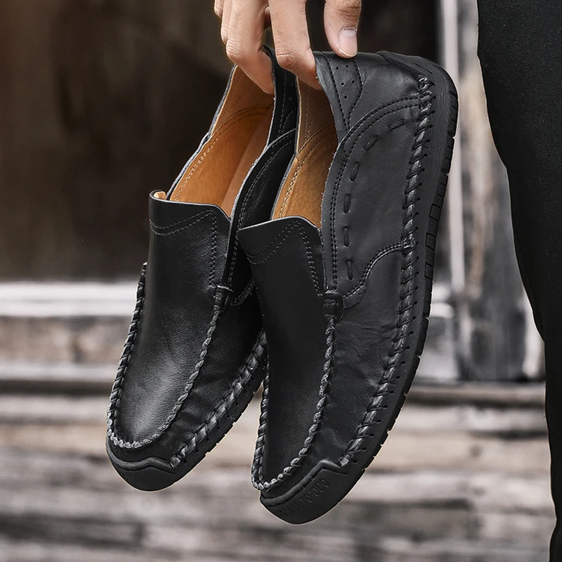 Новинка года; повседневная мужская обувь из натуральной кожи; Роскошные брендовые дышащие мокасины; мужские лоферы без застежки; обувь для водителей на плоской подошве; большие размеры - Цвет: 5901-black
