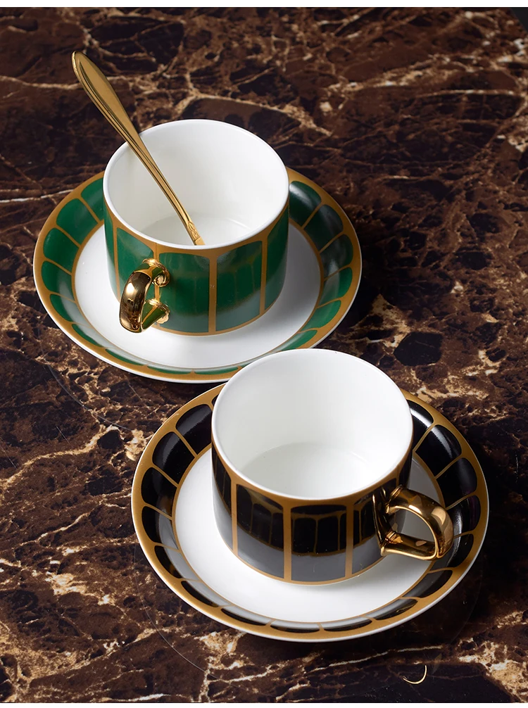 Позолоченная керамическая кофейная чашка, блюдце, ложка, набор, 150 мл, роскошная фарфоровая чайная чашка, элегантная чайная чашка, кофейная чашка эспрессо, Прямая поставка