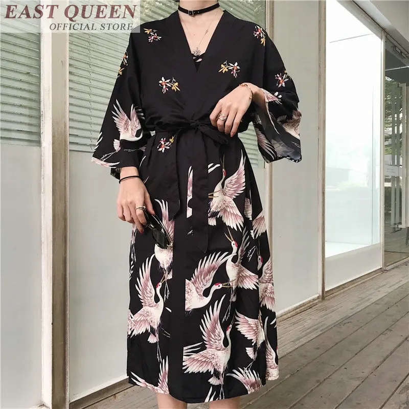 

Japanese kimono traditional woman 2019 long kimono cardigan cosplay blouse shirt yukata female Japanese dress haori geisha KZ001