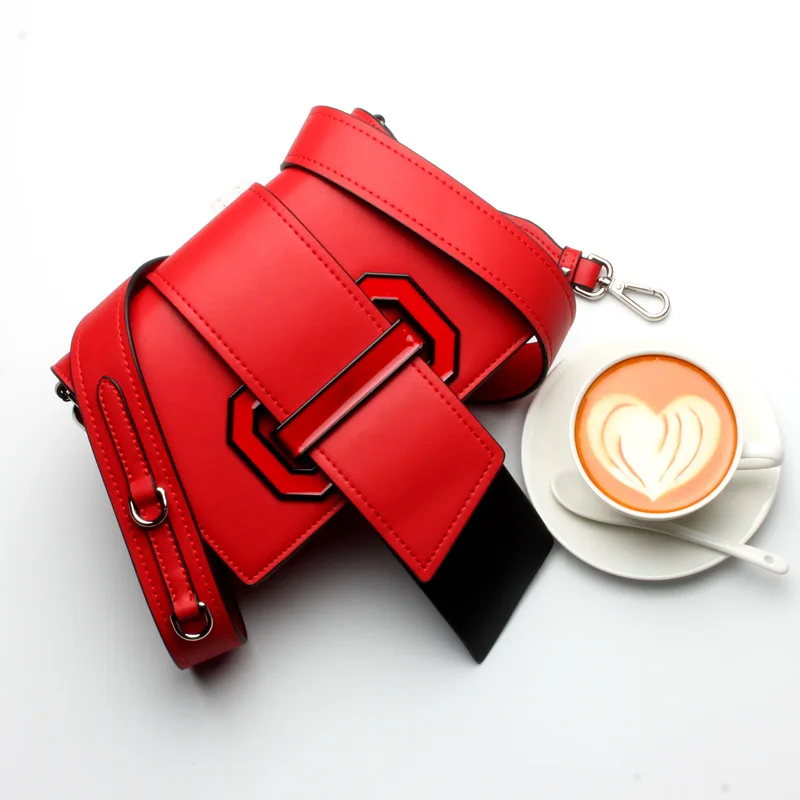 2018 New Ladies' Hadn Clutch Bags Contrast Color S Leather Wallet Fashion Wide Women's Small Tongue Shoulder Straps Bags contrast trim glitter wallet