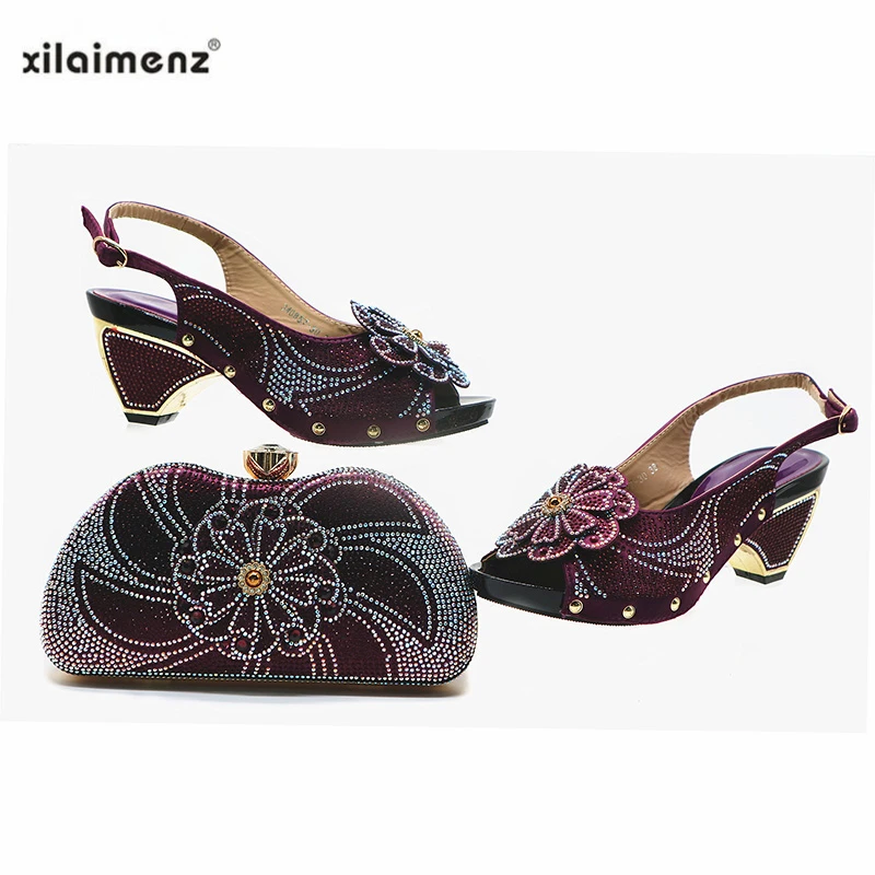 

Dark Purple New Arrival Italian Sandals with Matching Bags Nigerian Women Wedding Shoe and Bag Set Decorated with Rhinestone