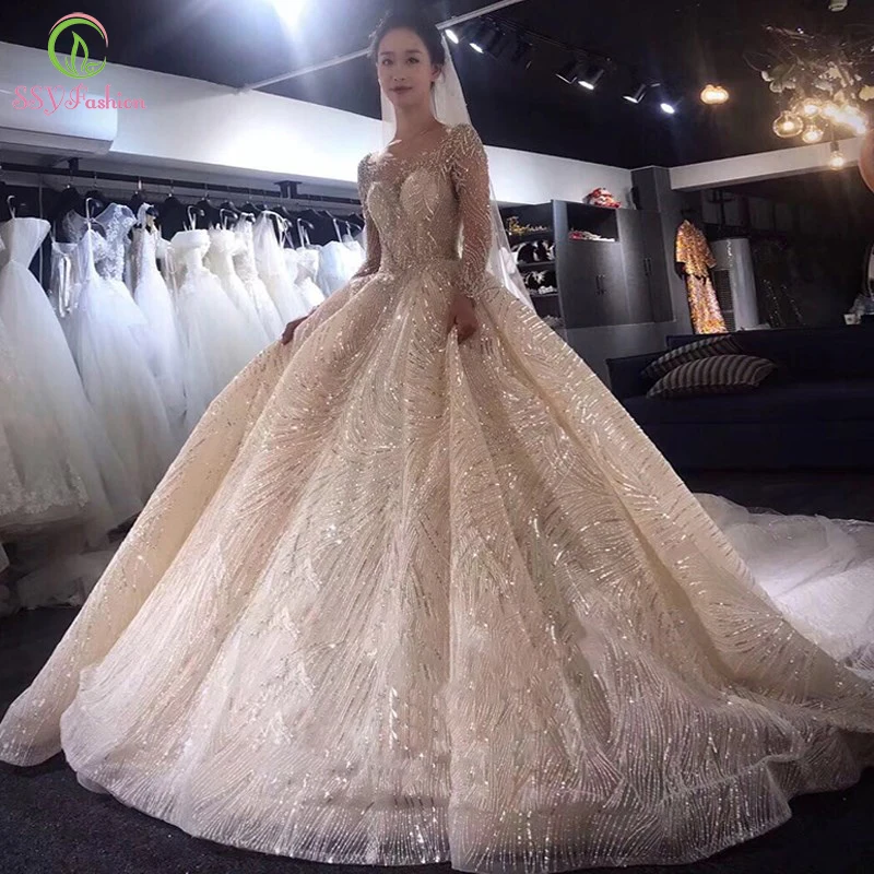 

SSYFashion New Wedding Dress Luxury Long Sleeve Court Train Sequins Beading Light Champagne Wedding Ball Gowns Vestido De Novia