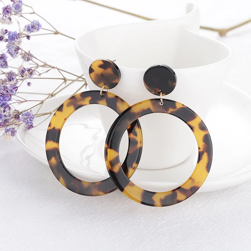 

Round Brown Female Fashion Resin Leopard Earrings Acetate Acrylic Girl Earrings Geometric Drop Earring Exaggerated Jewelry Gifts