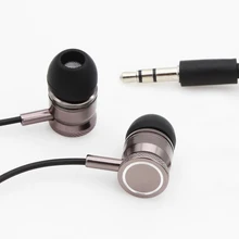 Super Bass Clear Voice Earphones Metal Headphones Mobile Computer MP3 Universal 3.5MM headphone amazing sound Free shipping