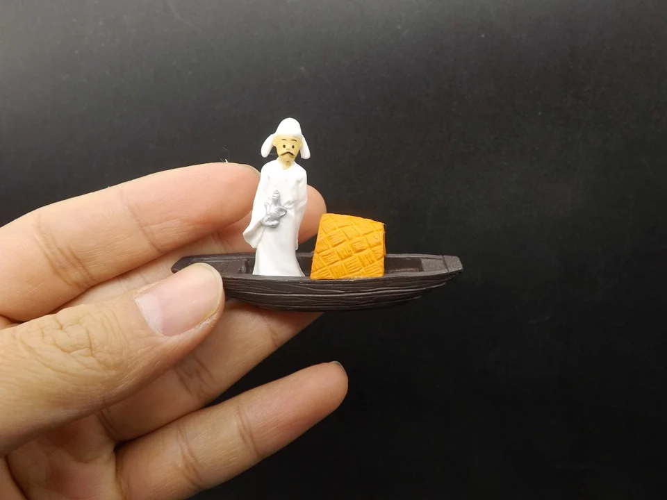 Tiny-F018-Poet (2)